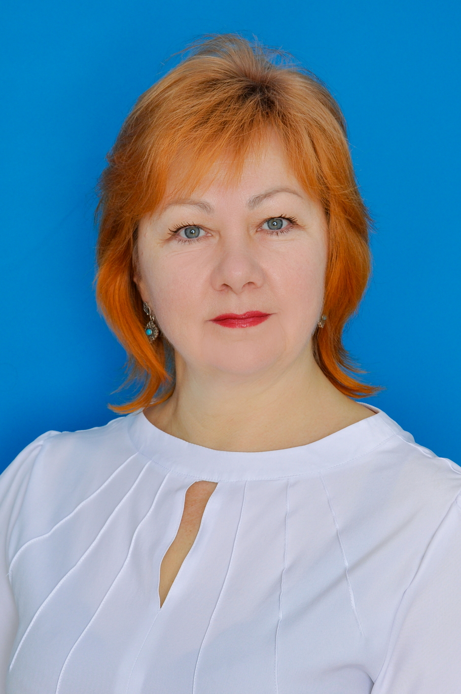 Музыкальный руководитель Кузнецова Елена Ивановна.